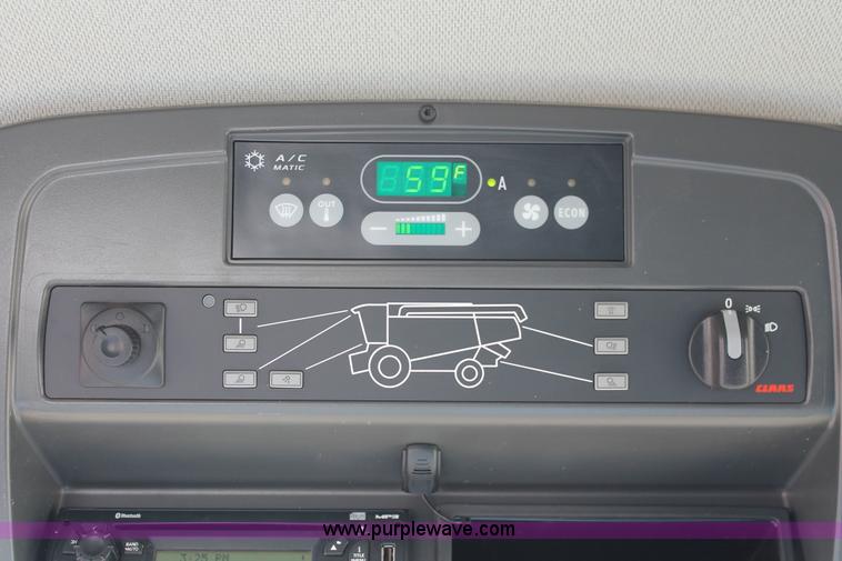 image for item L6817 2013 Lexion Claas 750 combine