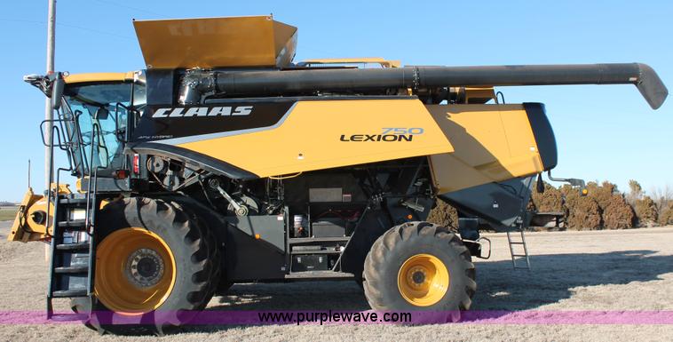 image for item L6817 2013 Lexion Claas 750 combine