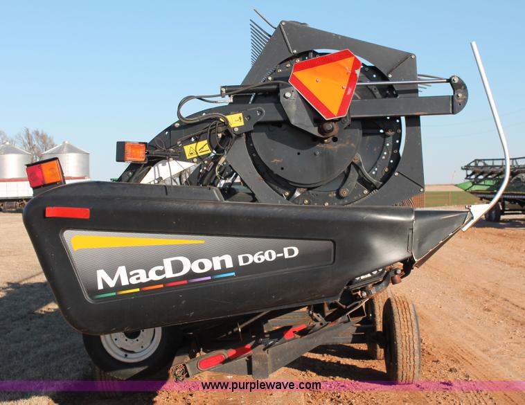 image for item L6818 2012 MacDon D60D draper head