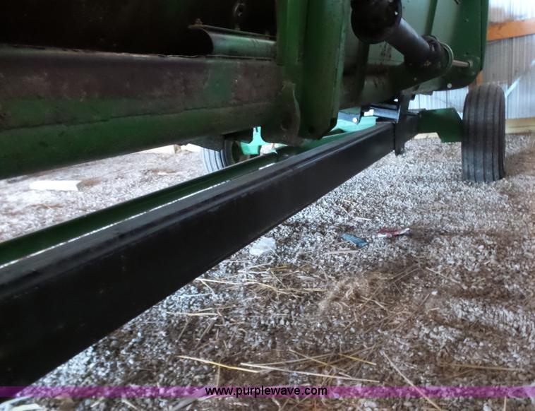 image for item L7048 E-Z Trail 880 header trailer