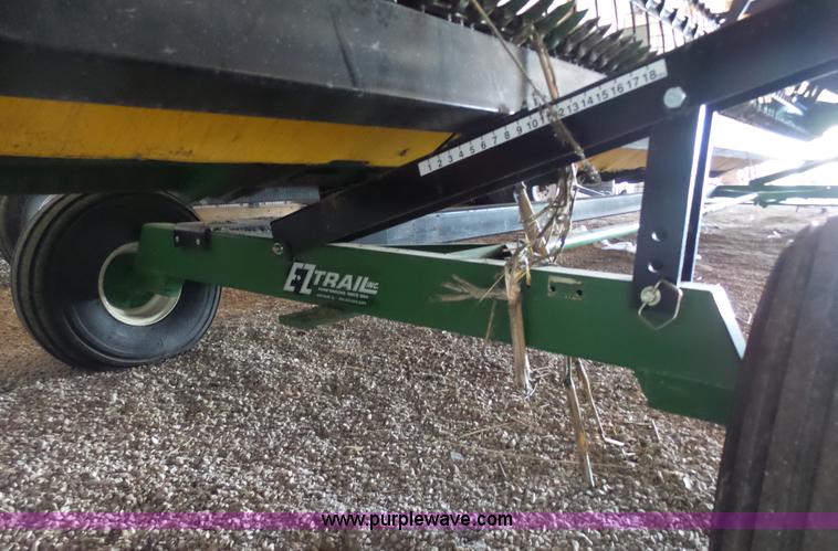 image for item L7048 E-Z Trail 880 header trailer