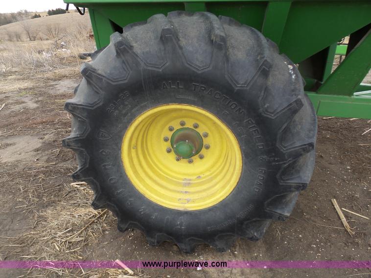 image for item L7059 Brent 420 grain cart