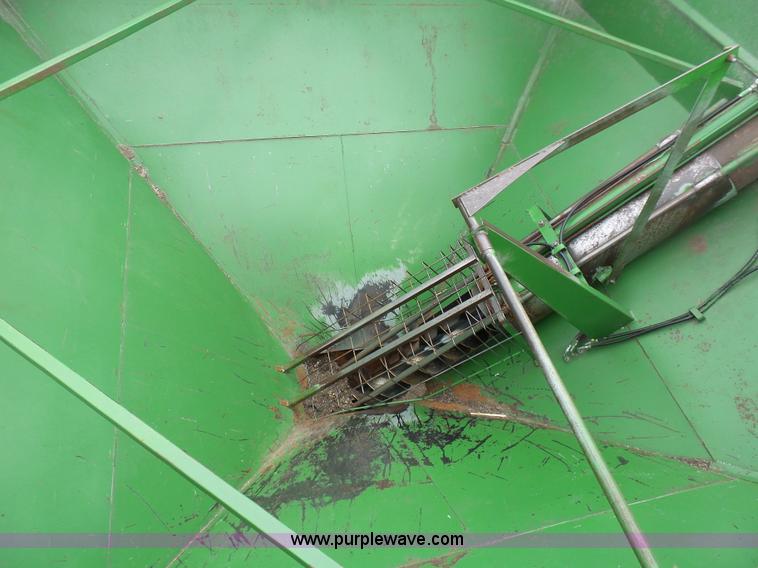 image for item L7059 Brent 420 grain cart