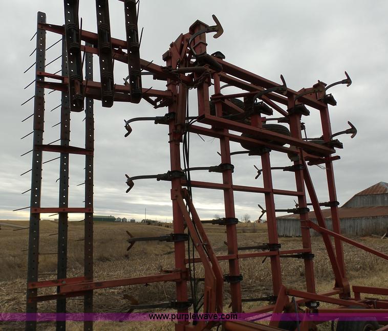 image for item L7060 Case 4900 field cultivator