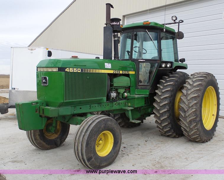 image for item L7070 1983 John Deere 4650 tractor