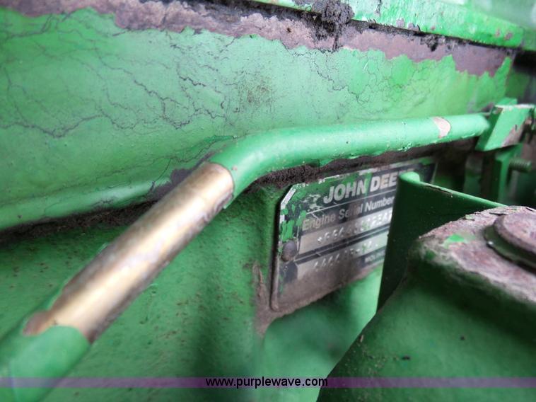 image for item L7070 1983 John Deere 4650 tractor