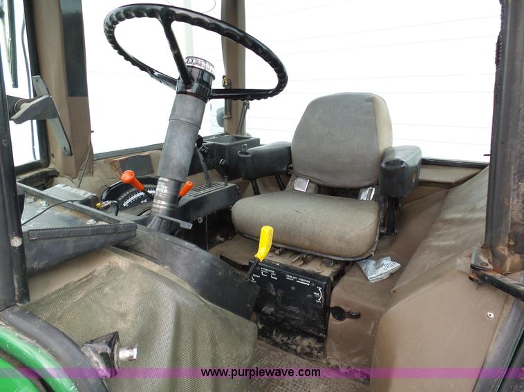 image for item L7070 1983 John Deere 4650 tractor