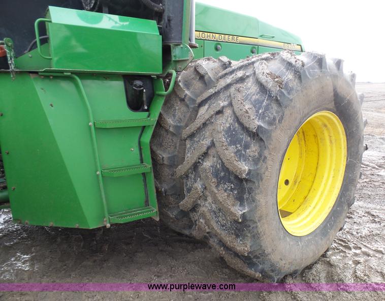 image for item L7071 1993 John Deere 8970 4WD tractor