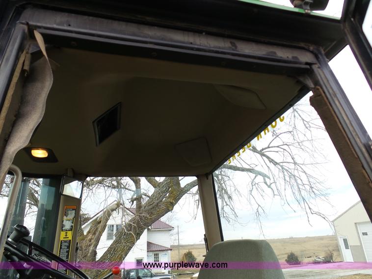 image for item L7071 1993 John Deere 8970 4WD tractor