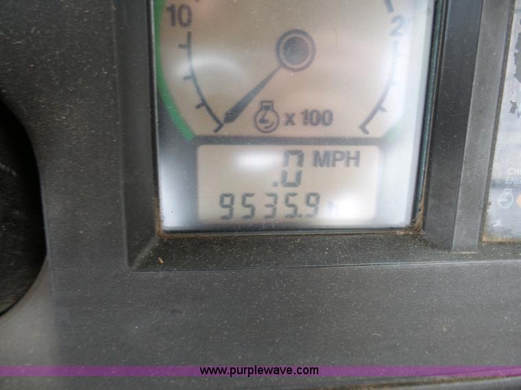 image for item L7071 1993 John Deere 8970 4WD tractor