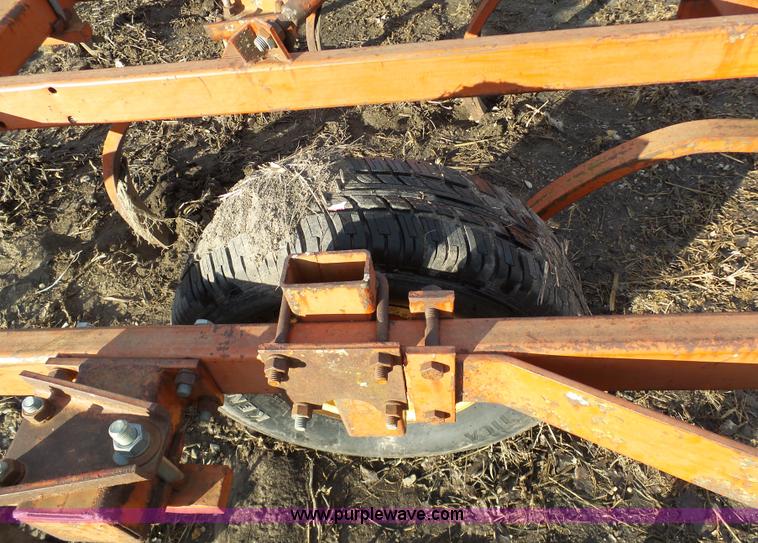 image for item L7077 Chisel plow
