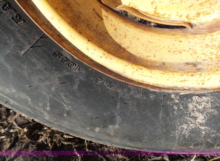 image for item L7077 Chisel plow