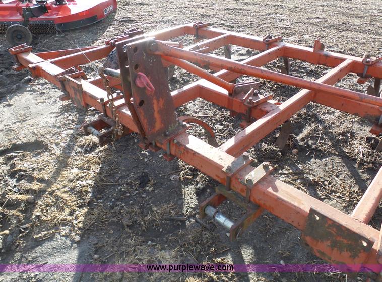 image for item L7077 Chisel plow