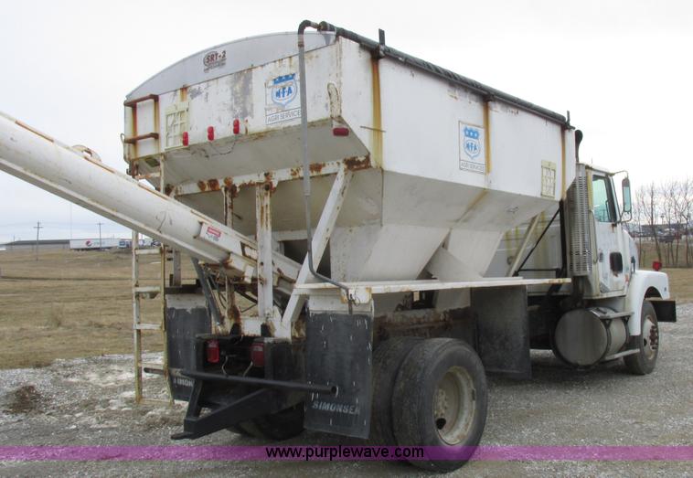 image for item L7104 1995 Volvo WG seed tender truck