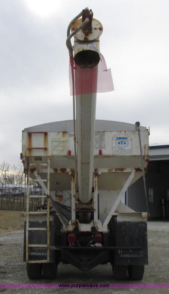 image for item L7104 1995 Volvo WG seed tender truck