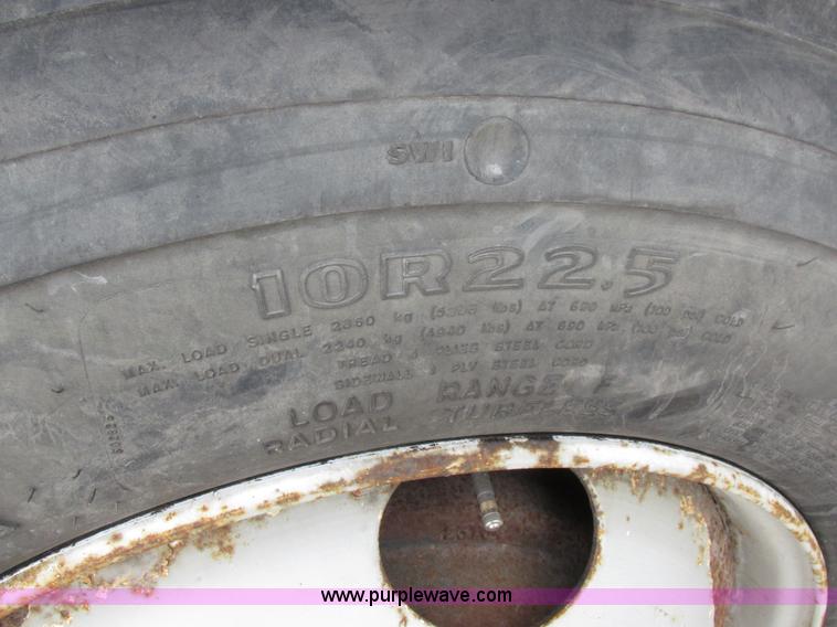 image for item L7104 1995 Volvo WG seed tender truck