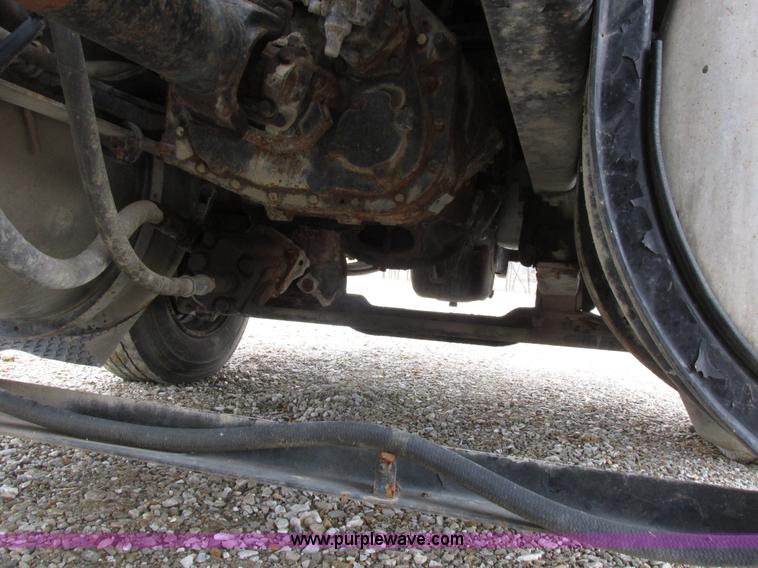 image for item L7104 1995 Volvo WG seed tender truck