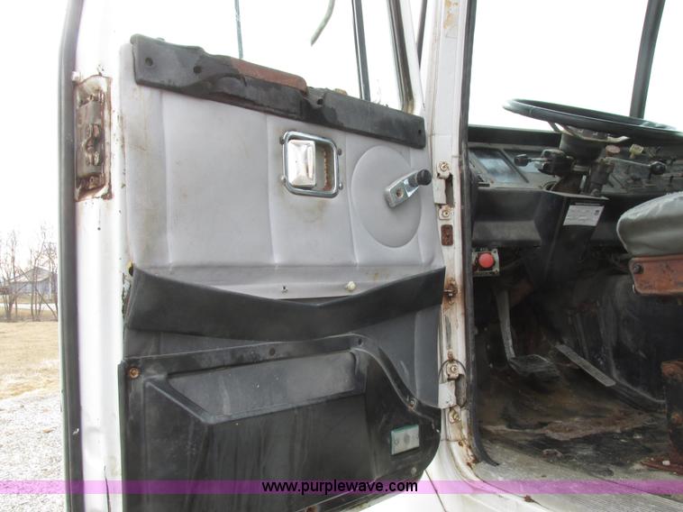 image for item L7104 1995 Volvo WG seed tender truck