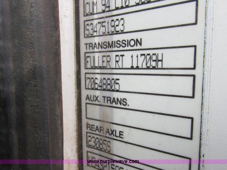 image for item L7104 1995 Volvo WG seed tender truck