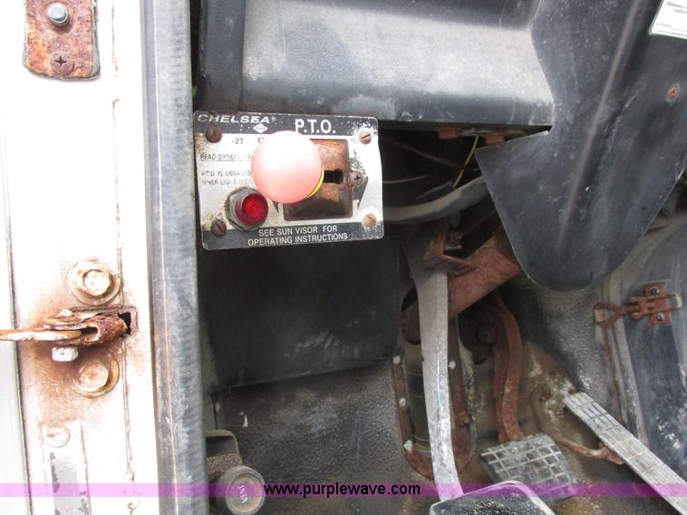 image for item L7104 1995 Volvo WG seed tender truck