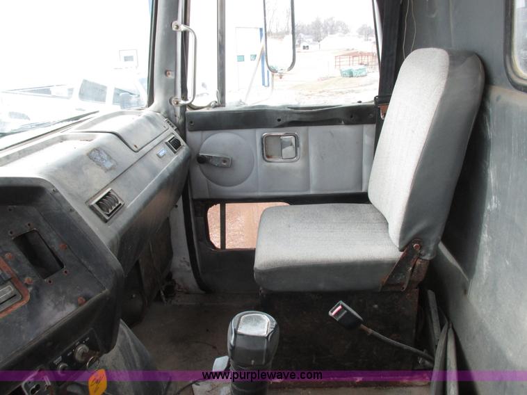 image for item L7104 1995 Volvo WG seed tender truck