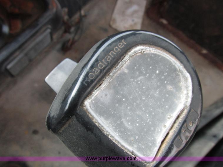 image for item L7104 1995 Volvo WG seed tender truck