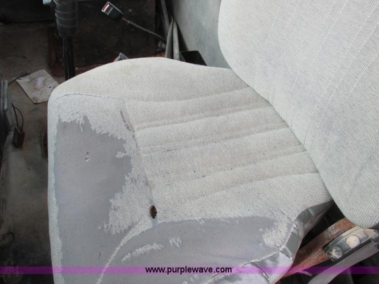 image for item L7104 1995 Volvo WG seed tender truck