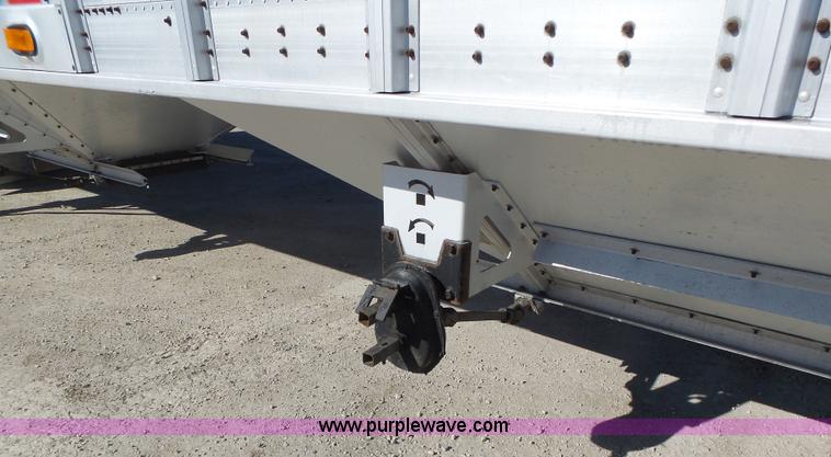 image for item L7108 2002 Corn Husker 800ALSR double hopper grain trailer