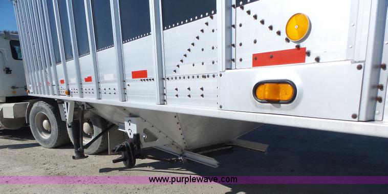 image for item L7108 2002 Corn Husker 800ALSR double hopper grain trailer