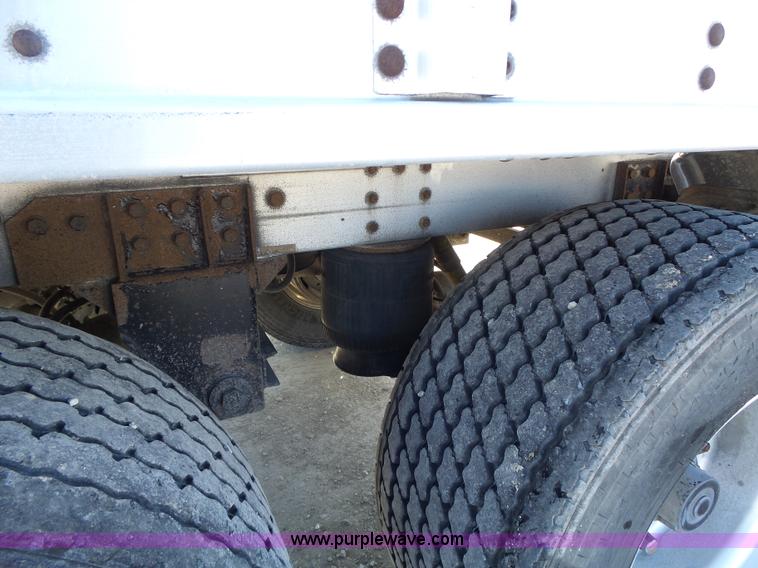 image for item L7108 2002 Corn Husker 800ALSR double hopper grain trailer