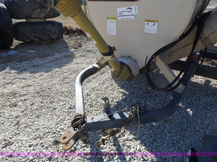 image for item L7110 Rem 2100 grain vacuum