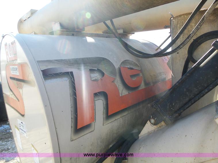 image for item L7110 Rem 2100 grain vacuum