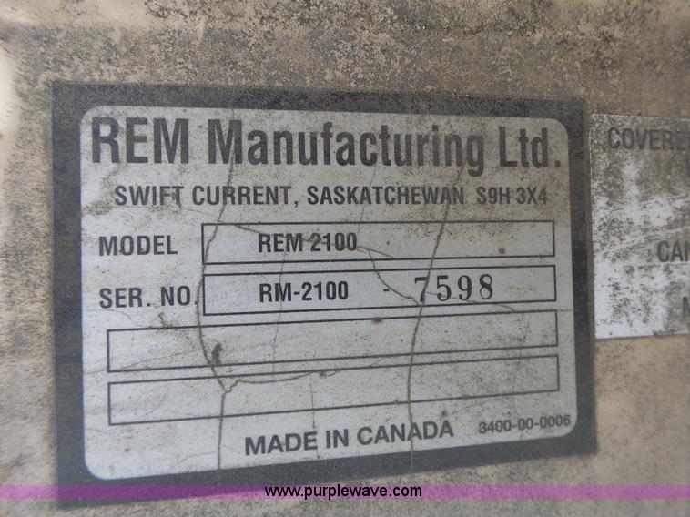 image for item L7110 Rem 2100 grain vacuum