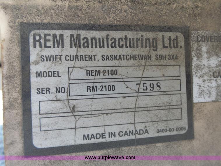 image for item L7110 Rem 2100 grain vacuum