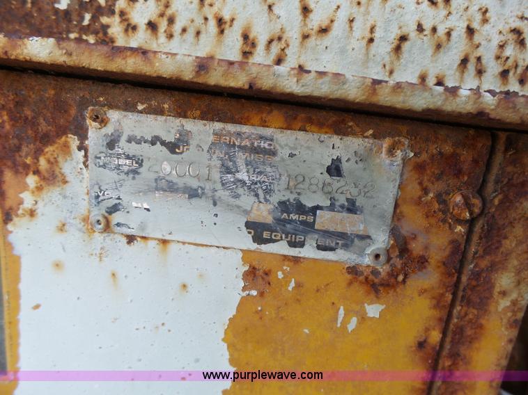 image for item L7114 Peerless 20001 roller mill