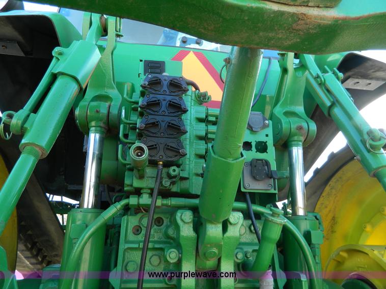 image for item L7316 2004 John Deere 8420T tractor