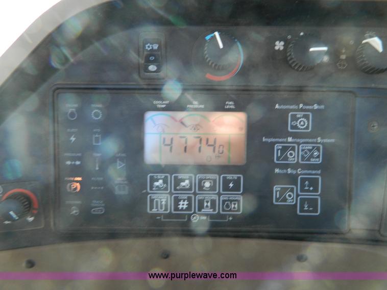 image for item L7316 2004 John Deere 8420T tractor