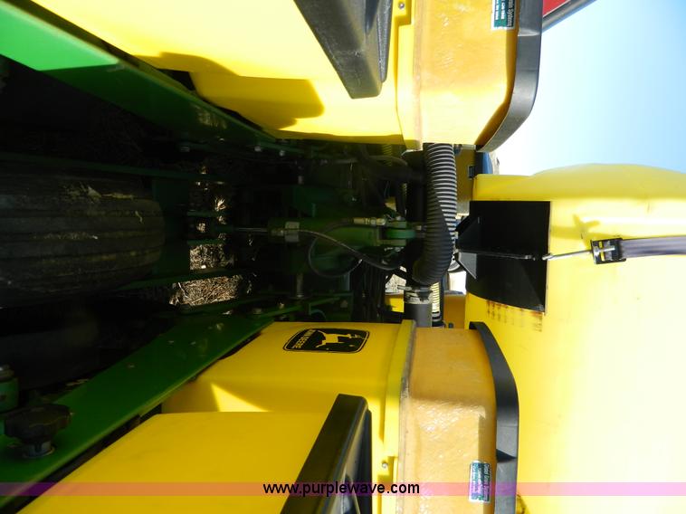 image for item L7317 1998 John Deere 1760 Max Emerge Plus planter