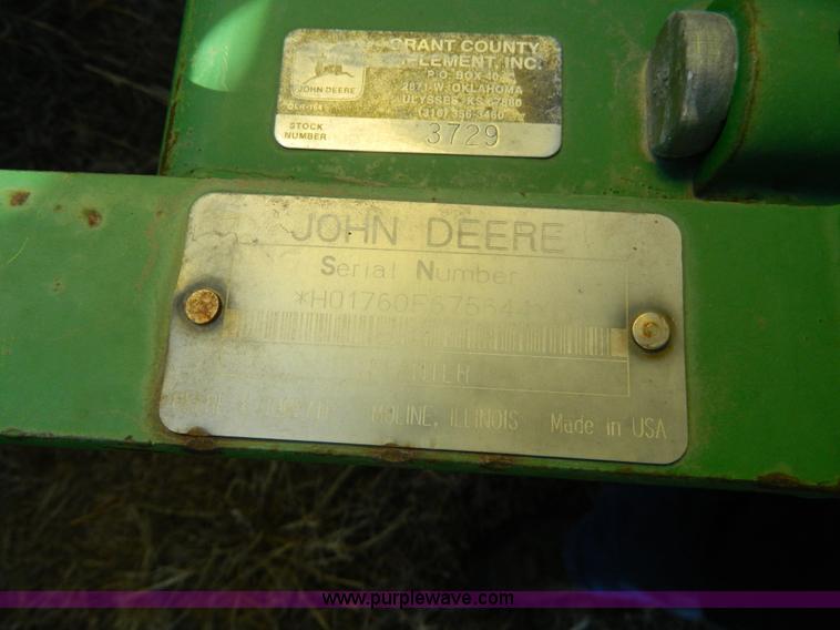 image for item L7317 1998 John Deere 1760 Max Emerge Plus planter