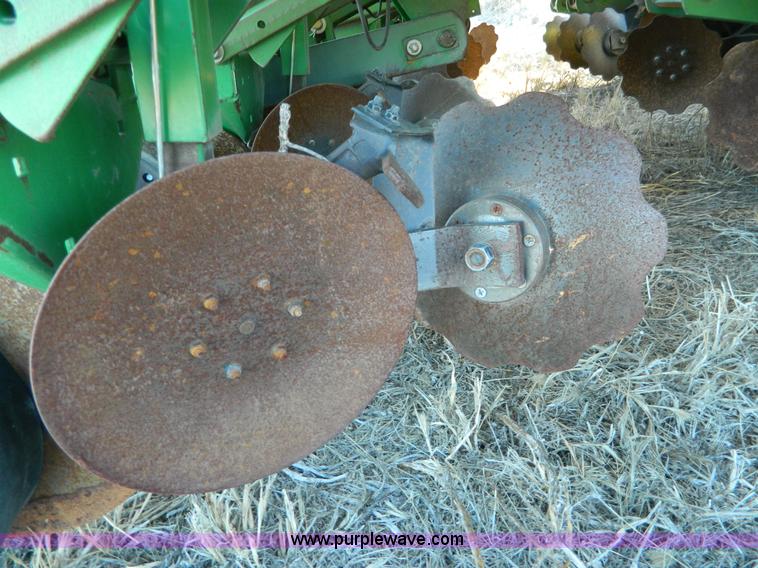 image for item L7317 1998 John Deere 1760 Max Emerge Plus planter