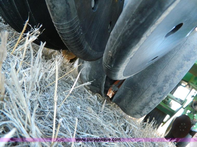 image for item L7317 1998 John Deere 1760 Max Emerge Plus planter