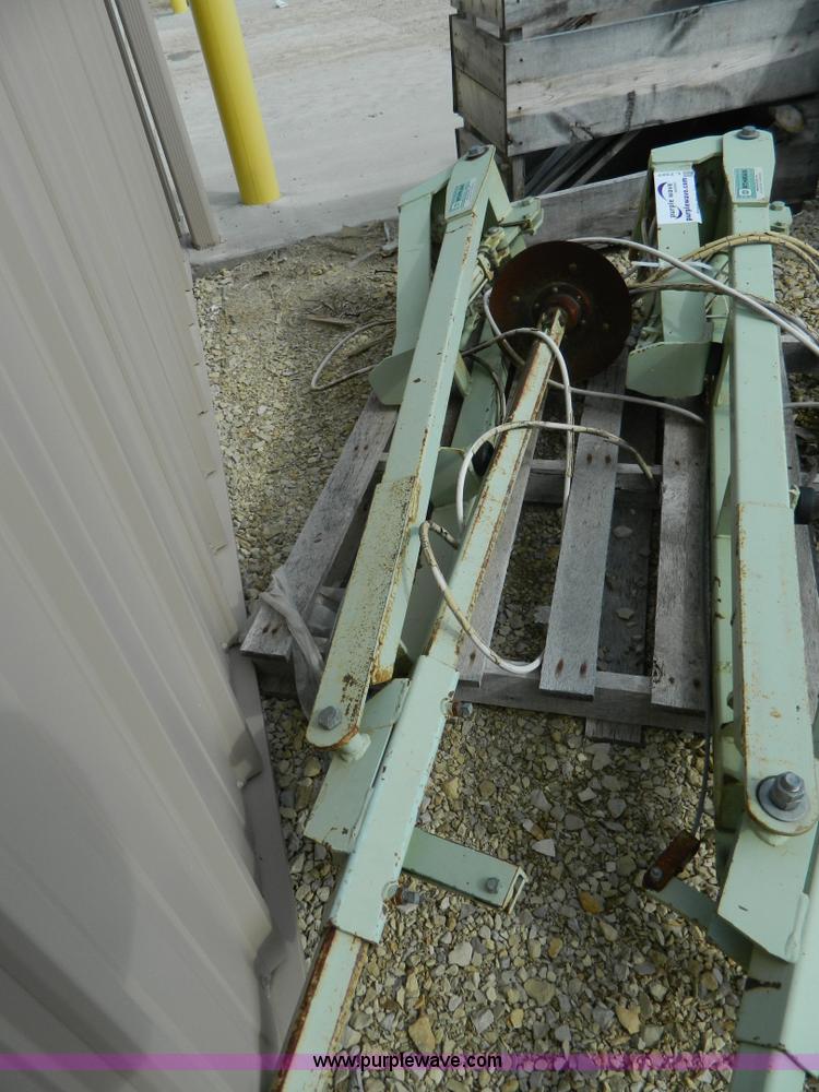 image for item L7327 Orthman drill markers