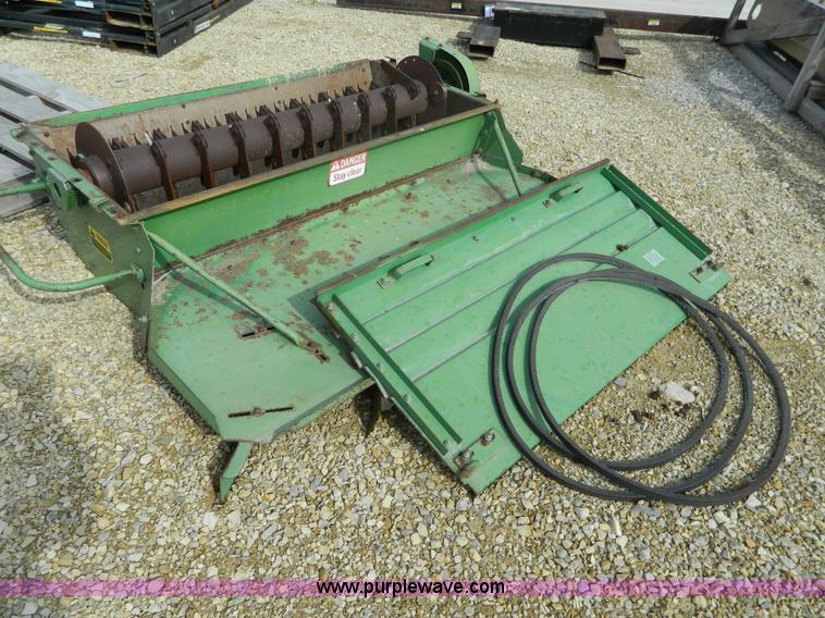 image for item L7328 John Deere chopper unit
