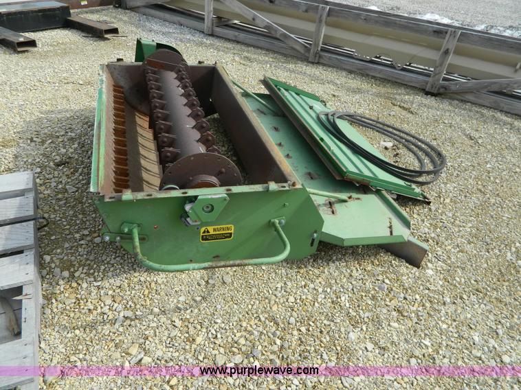 image for item L7328 John Deere chopper unit