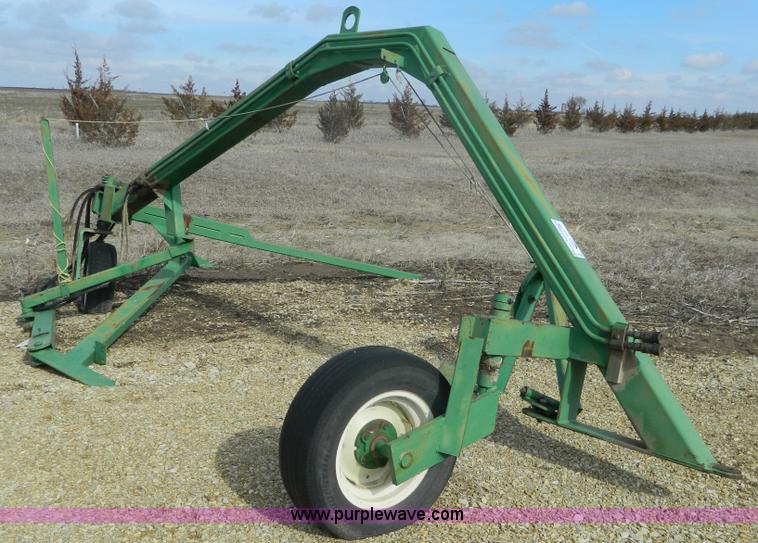 image for item L7329 John Deere double drill hitch
