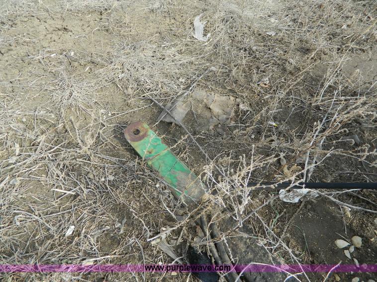 image for item L7329 John Deere double drill hitch