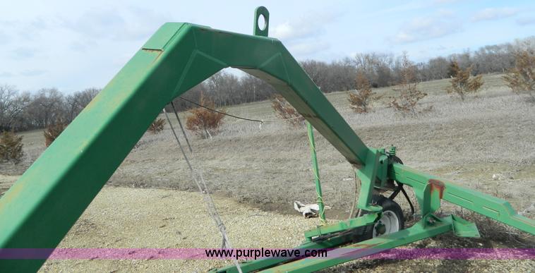 image for item L7329 John Deere double drill hitch