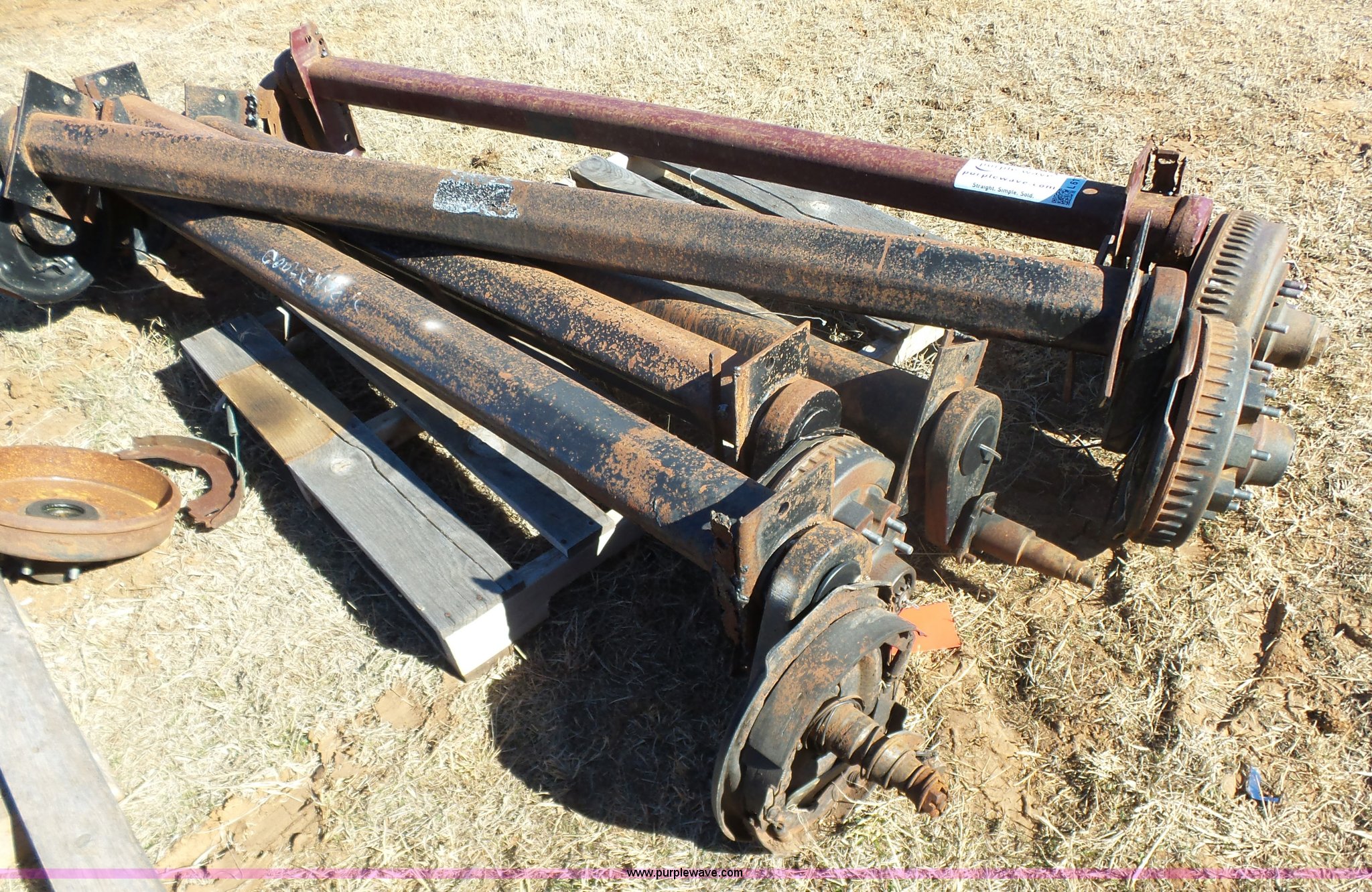(5) Alco torsion bar axles in Guthrie, OK Item L6172 sold Purple Wave