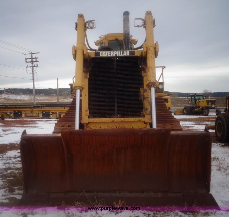 image for item AL9227 1993 Caterpillar D10N dozer