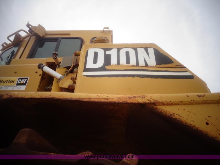 image for item AL9227 1993 Caterpillar D10N dozer